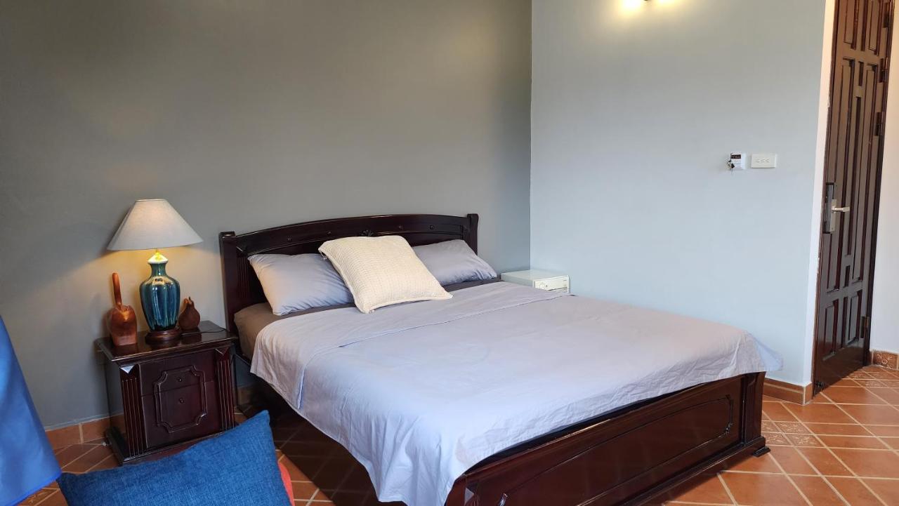 T Home Balcony Homestay Hanoi Eksteriør bilde