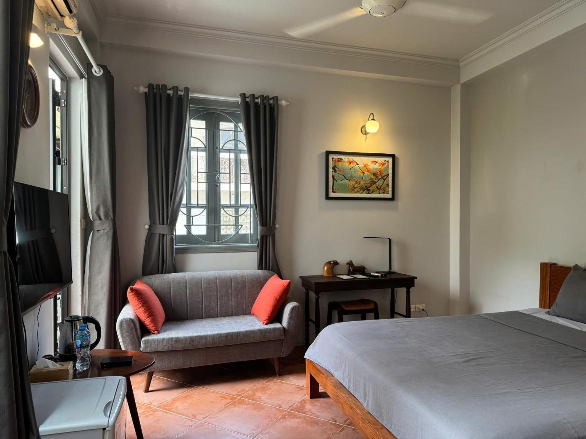 T Home Balcony Homestay Hanoi Eksteriør bilde